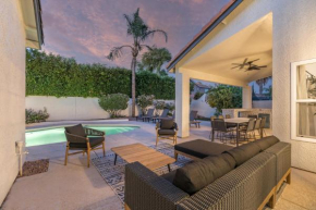 Black Palm Sparkling Pool Pool Table Close To Kierland Entertainment Newly Designed Beauty